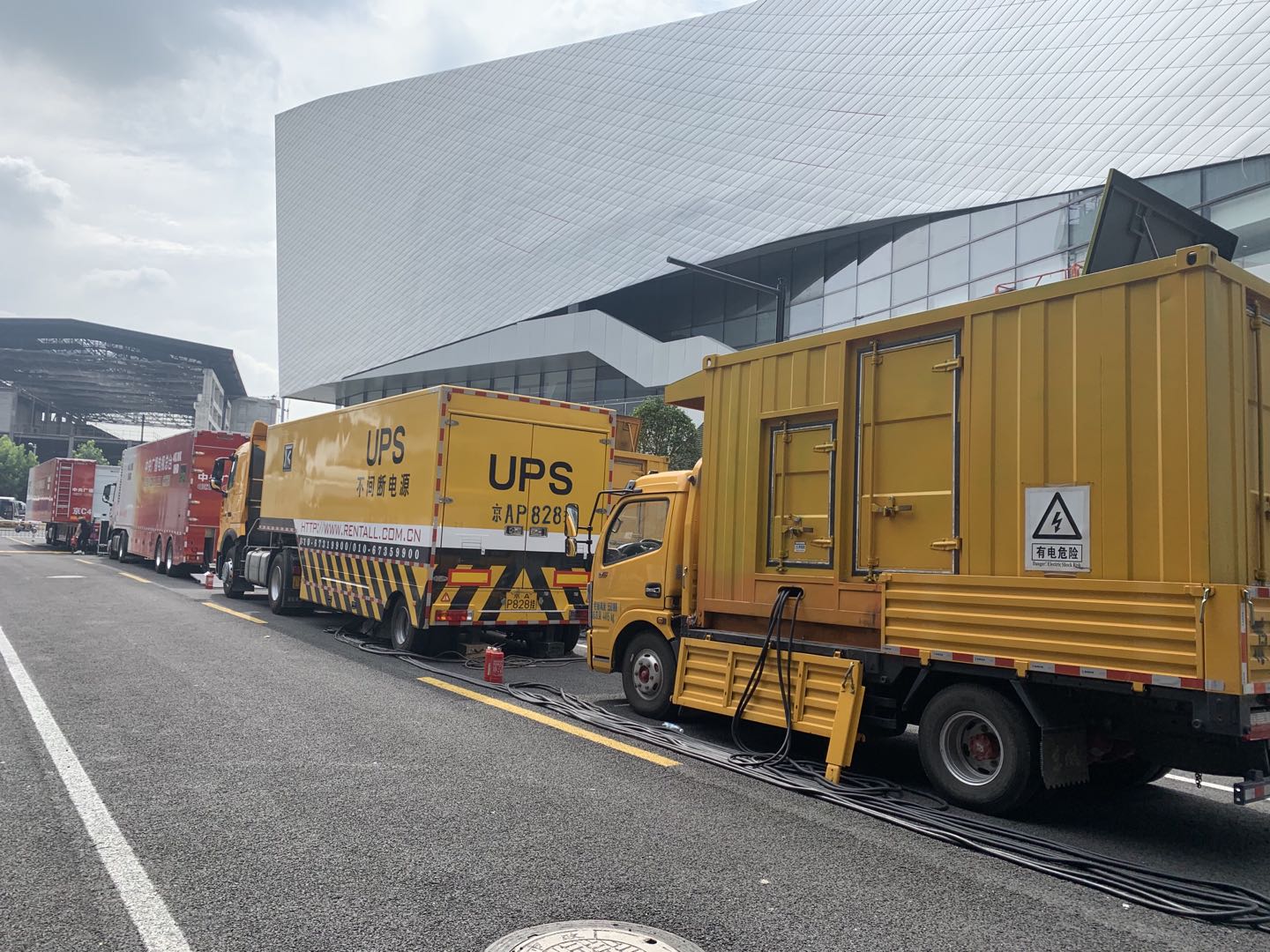 上海國際電影節(jié)發(fā)電機租賃現場